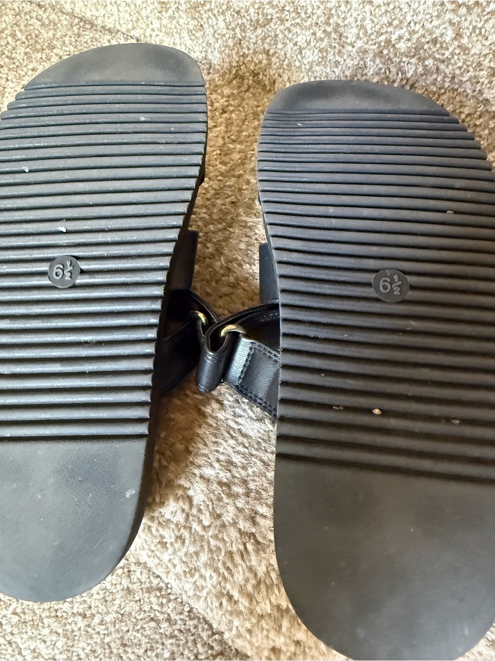 Wild Fable Black Slide Sandals - Picture 4 of 5
